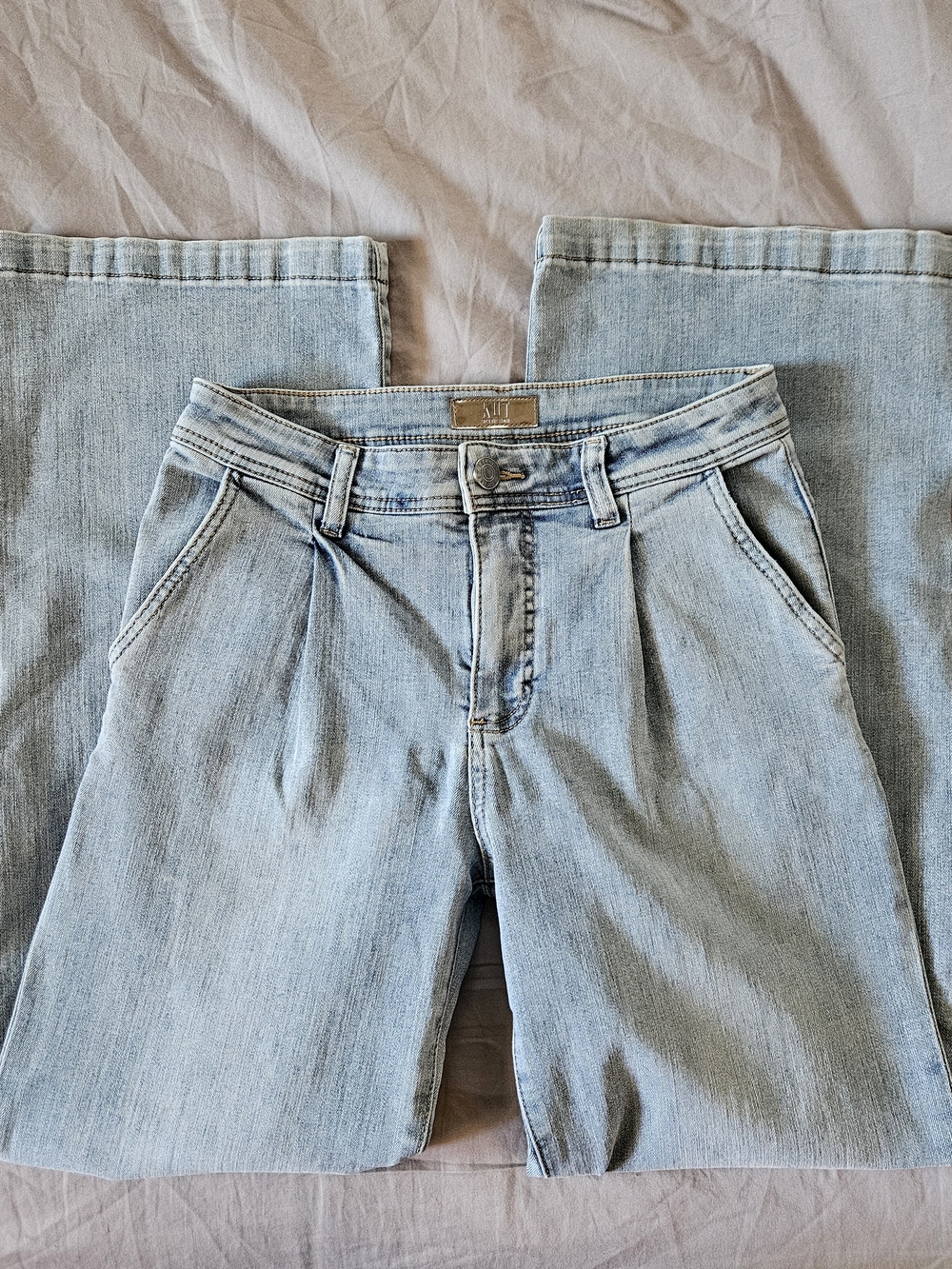 Kut from the Kloth Light Blue Wide Leg High Rise Jeans-Size 2